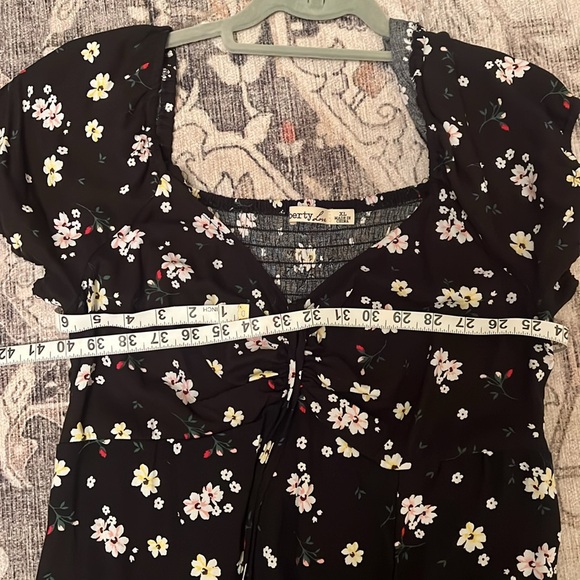 Liberty Love Black Floral Dress with Slit - Picture 9 of 10